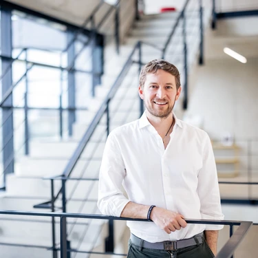 Circular Republic - Matthias Ballweg